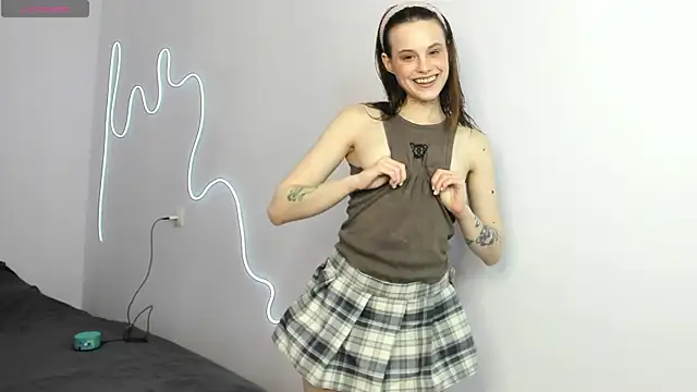 Lili pixxie  online show from April 30, 12:55 pm
