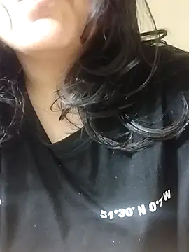 Snapshot of Darkdesire_Duo chatting on April 5, 9:06 am Darkdesire Duo online show from April 5, 9:06 am