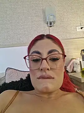 Snapshot of Scarlet_Evanss_ chatting on July 1, 8:08 pm Scarlet Evanss online show from July 1, 8:08 pm