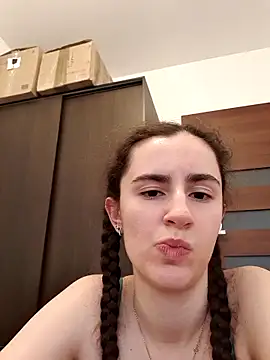 Snapshot of starlight_mo chatting on May 11, 4:04 pm starlight mo online show from May 11, 4:04 pm