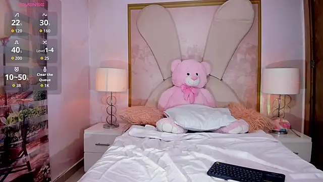 little doll18  online show from May 21, 8:49 pm