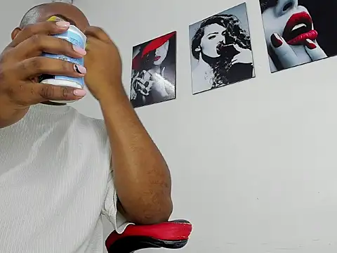 Alessandro Hamed online show from April 28, 2:44 pm