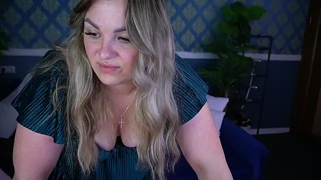 AlissyaGrayy online show from June 29, 7:14 pm