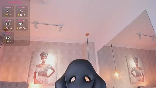 Snapshot of SERENAA__ chatting on July 10, 3:33 am SERENAA online show from July 10, 3:33 am