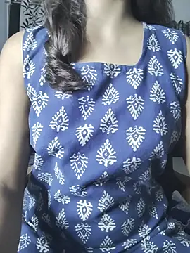 Snapshot of myra77 chatting on July 2, 1:39 pm myra77 online show from July 2, 1:39 pm