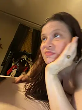 JulieetteLatte online show from July 27, 1:56 am