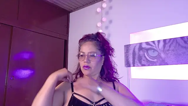 Mariia Paulaa online show from July 4, 4:18 am