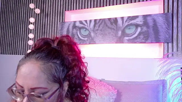 Mariia Paulaa online show from July 23, 4:43 am