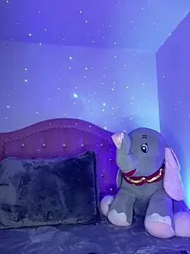 Maddy 4x online show from March 17, 4:28 am