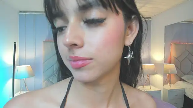 Snapshot of Eimy_Blaze chatting on July 1, 7:35 pm Eimy Blaze online show from July 1, 7:35 pm