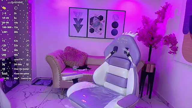 Kitty  meow online show from June 29, 12:27 pm