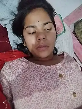 Snapshot of Pallavi_cute chatting on May 29, 11:36 pm Pallavi cute online show from May 29, 11:36 pm