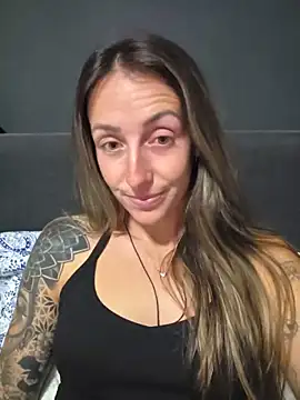 NicoleKaiser online show from June 11, 8:18 pm