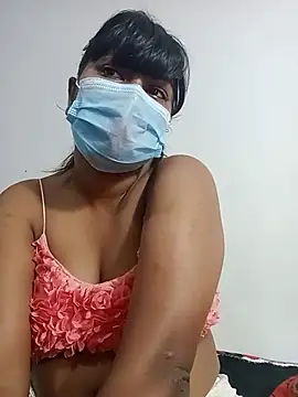 Snapshot of honeyi_babe chatting on May 17, 6:59 pm honeyi babe online show from May 17, 6:59 pm