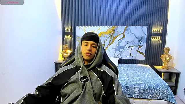 AdrianFranko online show from April 30, 1:28 pm