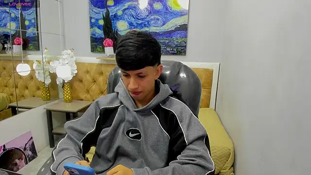 AdrianFranko online show from July 28, 3:21 pm
