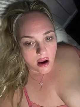 1SexyQueen online show from April 24, 7:55 am