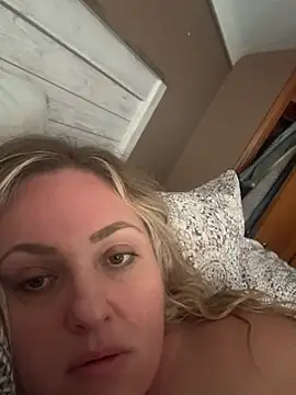 1SexyQueen online show from June 2, 6:21 pm