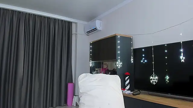 asian loverpop online show from July 12, 3:52 am