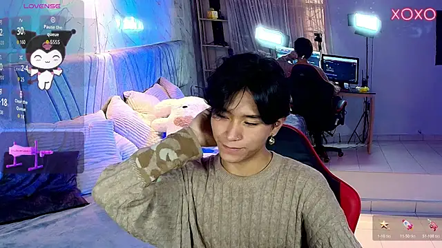 cococumps online show from April 22, 12:28 pm