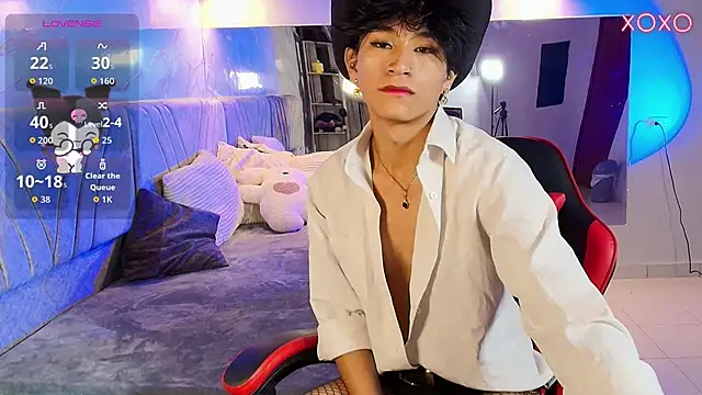 cococumps online show from April 24, 11:23 am