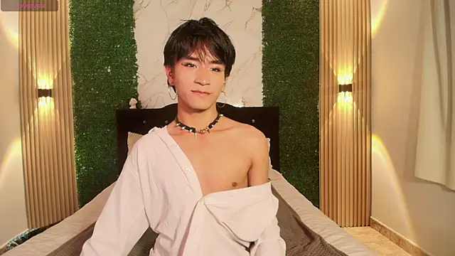 cococumps online show from June 28, 12:05 am