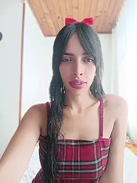 DolceLucie online show from March 20, 7:19 pm