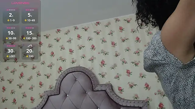 crystal watson0 online show from April 23, 1:02 pm