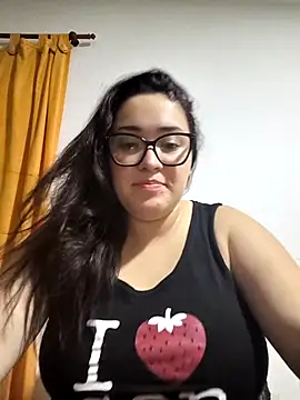 Snapshot of Lupexxx69 chatting on April 2, 3:26 am Lupexxx69 online show from April 2, 3:26 am