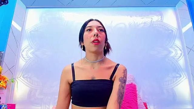 Alessia Clarky online show from April 22, 4:04 am