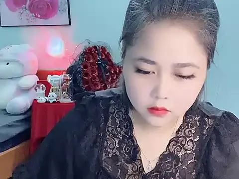 Snapshot of Nhanlu009 chatting on May 22, 1:06 pm Nhanlu009 online show from May 22, 1:06 pm