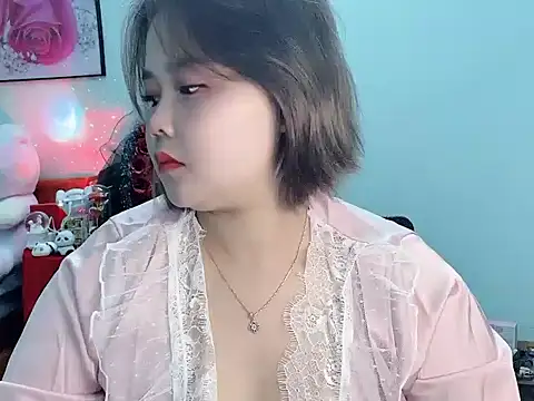 Snapshot of Nhanlu009 chatting on May 23, 12:42 pm Nhanlu009 online show from May 23, 12:42 pm