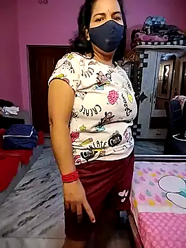 Snapshot of Rashilii_Bhabi chatting on August 5, 3:26 pm Rashilii Bhabi online show from August 5, 3:26 pm