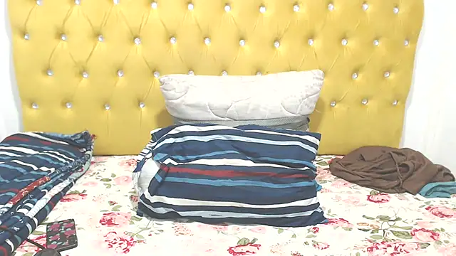 BubbleGumBADAss online show from April 18, 6:34 pm