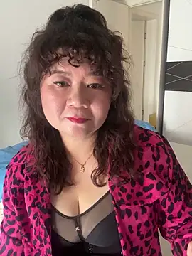 juzi198 online show from April 10, 2:39 am