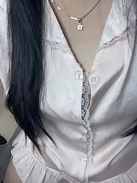 Amber vn online show from March 18, 5:49 pm