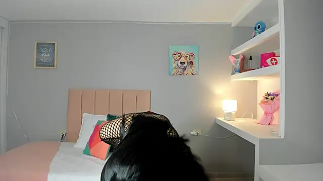 Snapshot of Violetta_keller chatting on June 9, 1:12 pm Violetta keller online show from June 9, 1:12 pm