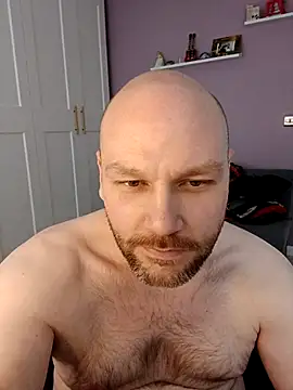 pitch 122 online show from April 1, 3:09 pm