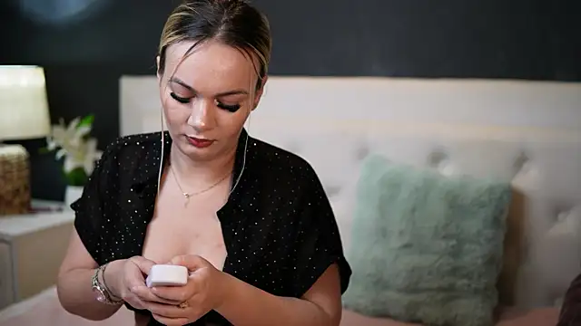 DaliaParis online show from June 13, 8:29 pm