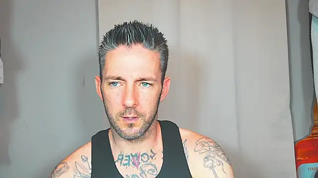 SkylarrGrey online show from May 12, 5:37 am