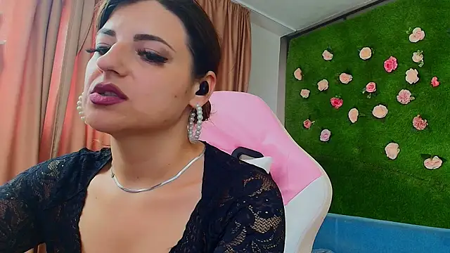 AmmyFlirty online show from July 16, 3:56 am