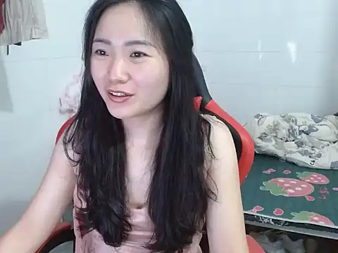 Olivia cute68 online show from April 21, 1:50 pm