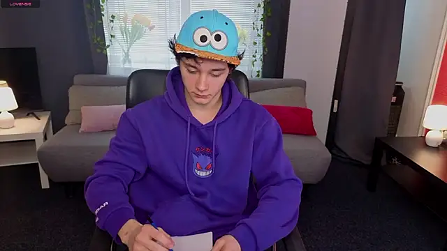 KevinStrike online show from March 21, 12:54 pm