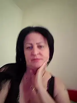 Snapshot of Alexisbaba12 chatting on May 25, 7:14 am Alexisbaba12 online show from May 25, 7:14 am