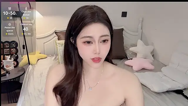 Snapshot of Siren_M chatting on June 27, 12:33 pm Siren M online show from June 27, 12:33 pm