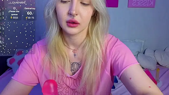 BlondieSummer online show from July 14, 6:02 pm