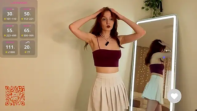 JoselynNeave online show from June 13, 8:12 am