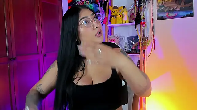 ami santos online show from May 28, 5:21 pm