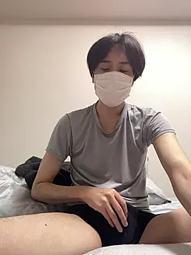youta200 online show from April 20, 1:47 pm