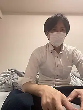 Snapshot of youta200 chatting on June 22, 10:12 am youta200 online show from June 22, 10:12 am